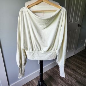 Free People Movemnet Pullover Ivory Long Sleeve Back Zip Pocket Large